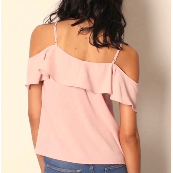 *White* Lulu’s Off the Shoulder Top, Size M - Picture 2 of 6